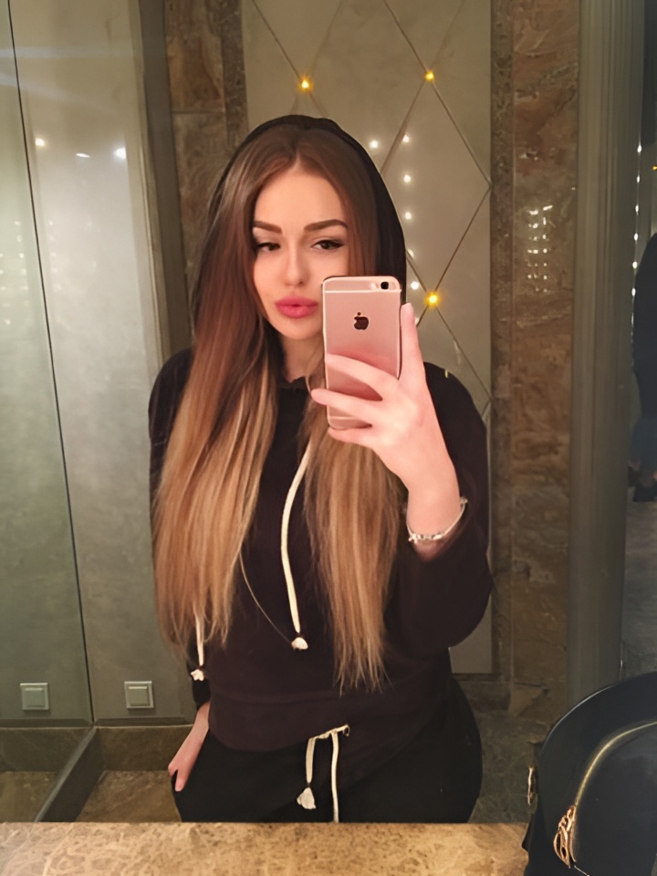 Сарра привлекальеная девушка из Никольского цена от 1500 руб