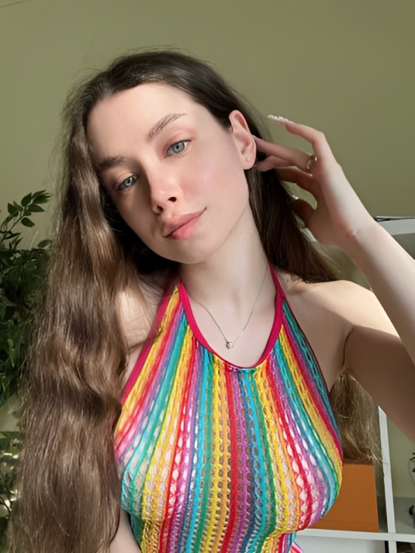 Дарья привлекательная девушка из Никольского цена от 2500 руб