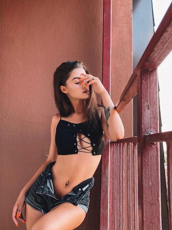 🎥 Лайма привлекательная девушка из Никольского цена от 5000 руб